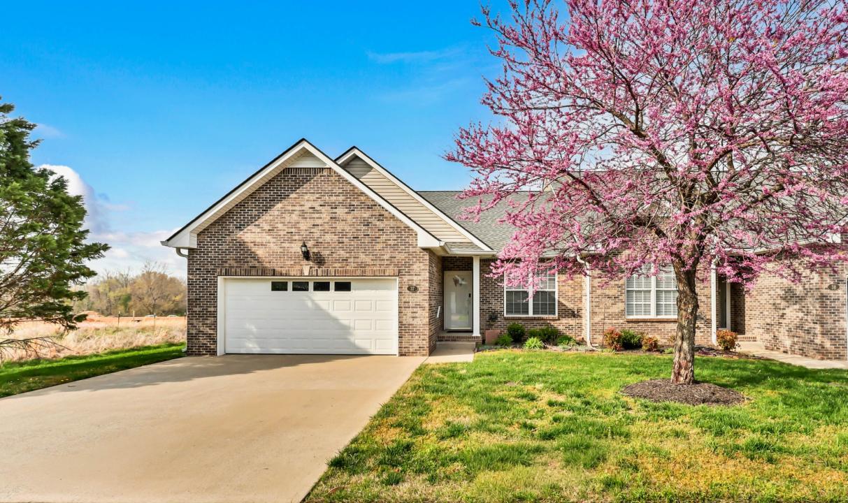 37 Townsend Way , 37, Clarksville, Tennessee 37043, États-Unis