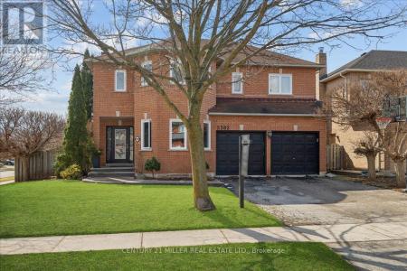 2382 TOWNE BOULEVARD, Oakville (ro River Oaks), אונטריו L6H 5X6, קנדה 