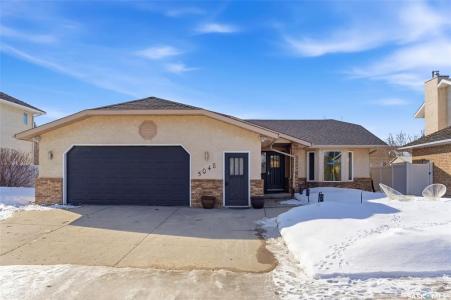 5048 QUEEN STREET, Regina, Saskatchewan S4S 7E4, Canada