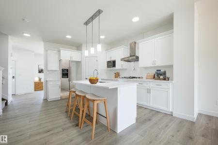 600 ASHGROVE CIRCLE, Leduc, Alberta T9E 0K8, Canadá