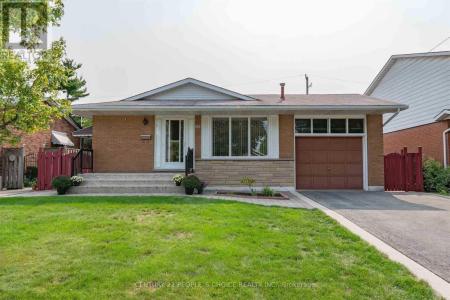 25 DARLINGTON DRIVE, Hamilton (gilbert), Ontario L9C 2L8, Canadá