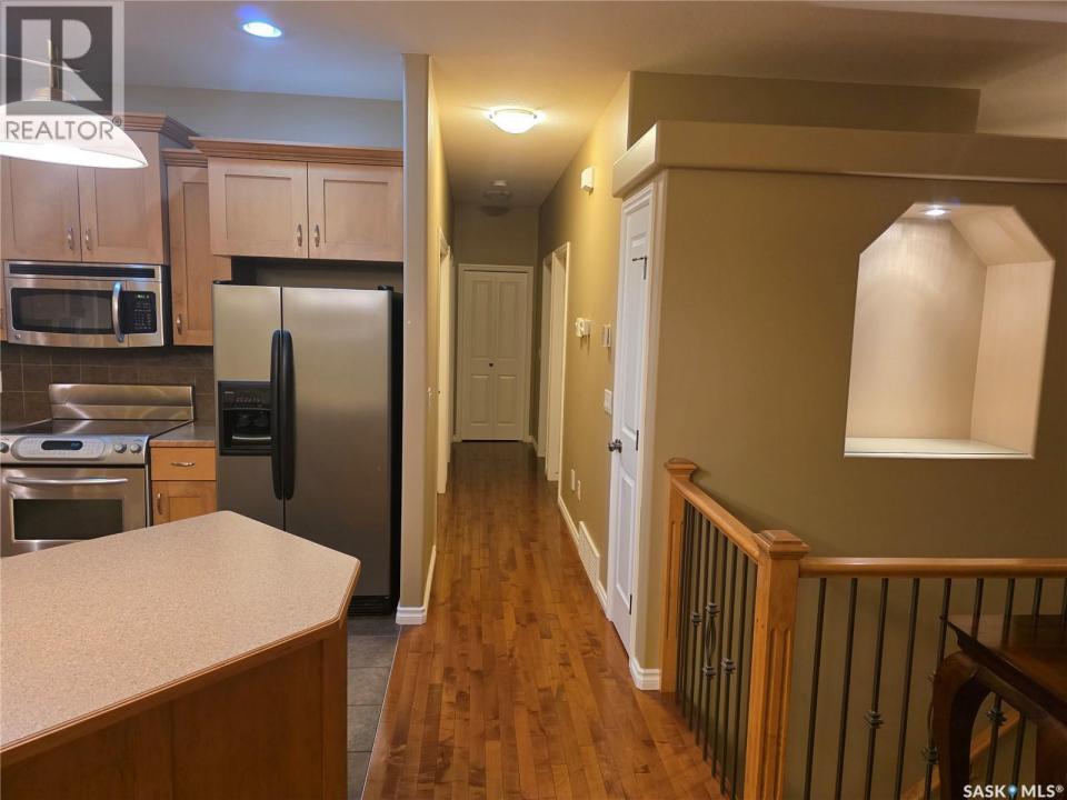 315 BROOKSHIRE CRESCENT, Saskatoon, 薩斯喀徹爾省 S7V 1H2, 加拿大