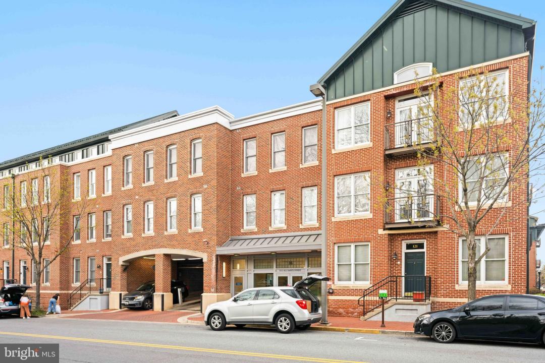 35 E All Saints Street, Frederick, Maryland 21701, USA