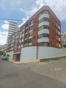 Quiroz  Z. Aquisamaña Edificio Bilbao NO. 100, La Paz, La Paz 00001, Bolivia