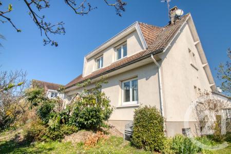 Le Plessis Bouchard, Île-de-France 95130, Pháp