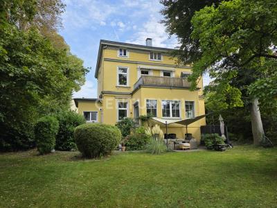 Dortmund, Nordrhein-Westfalen 44225, Đức