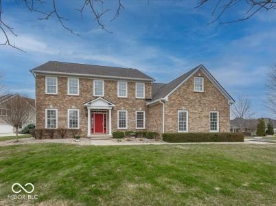 16802 Oak Manor Drive, Westfield, Indiana 46074, USA