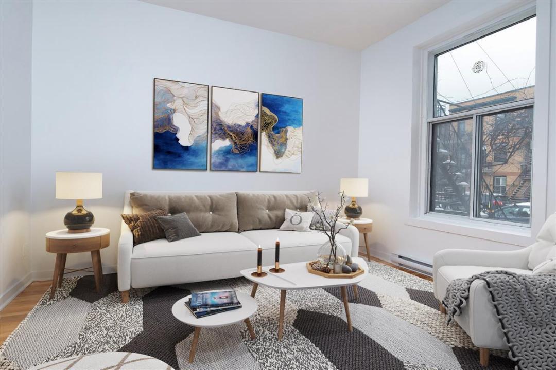 4821 Av. de l'Esplanade, Montréal (Le Plateau-Mont-Royal), Quebec H2T 2Y8, Canada