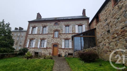 Domfront En Poiraie, Basse-Normandie 61700, France