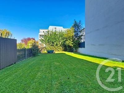 Le Kremlin Bicetre, Île-de-France 94270, Pháp