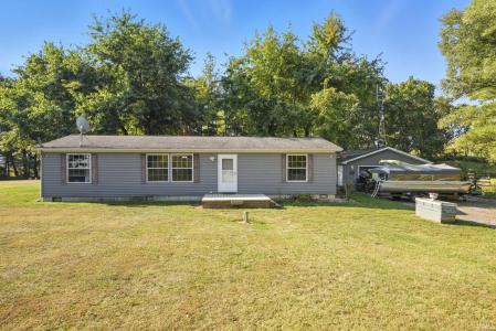 995 E 625, Fremont, Indiana 46737-8725, États-Unis