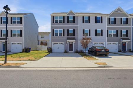 25 Clara Court, Suffolk, Virginia 23434, USA