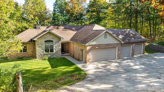 1800 Middle Point, Houghton, מישיגן 49931, ארצות הברית של אמריקה 