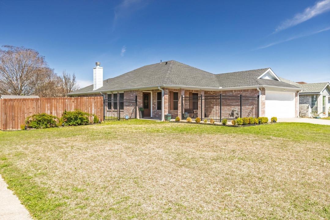 108 Red Cloud, Greenville, Texas 75402