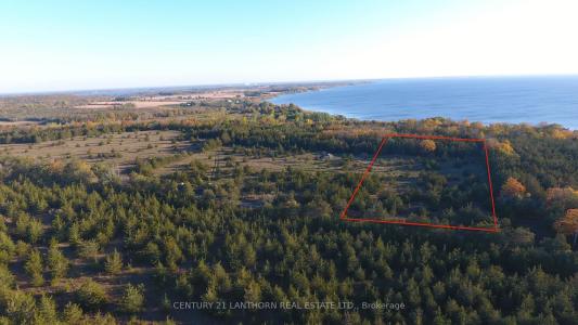 465 ROCK CROSS ROAD S, Prince Edward County, Ontario K0K 2T0, Canada