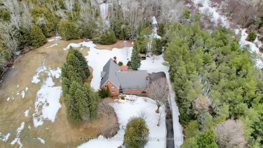 21455 WARDEN AVENUE, East Gwillimbury, Ontario L0G 1R0, Canada