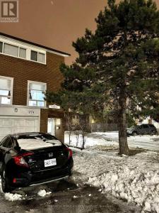 1601 ALBION ROAD, Toronto (mount Olive-silverstone-jamestown), Ontario M9V 1B6, Canada