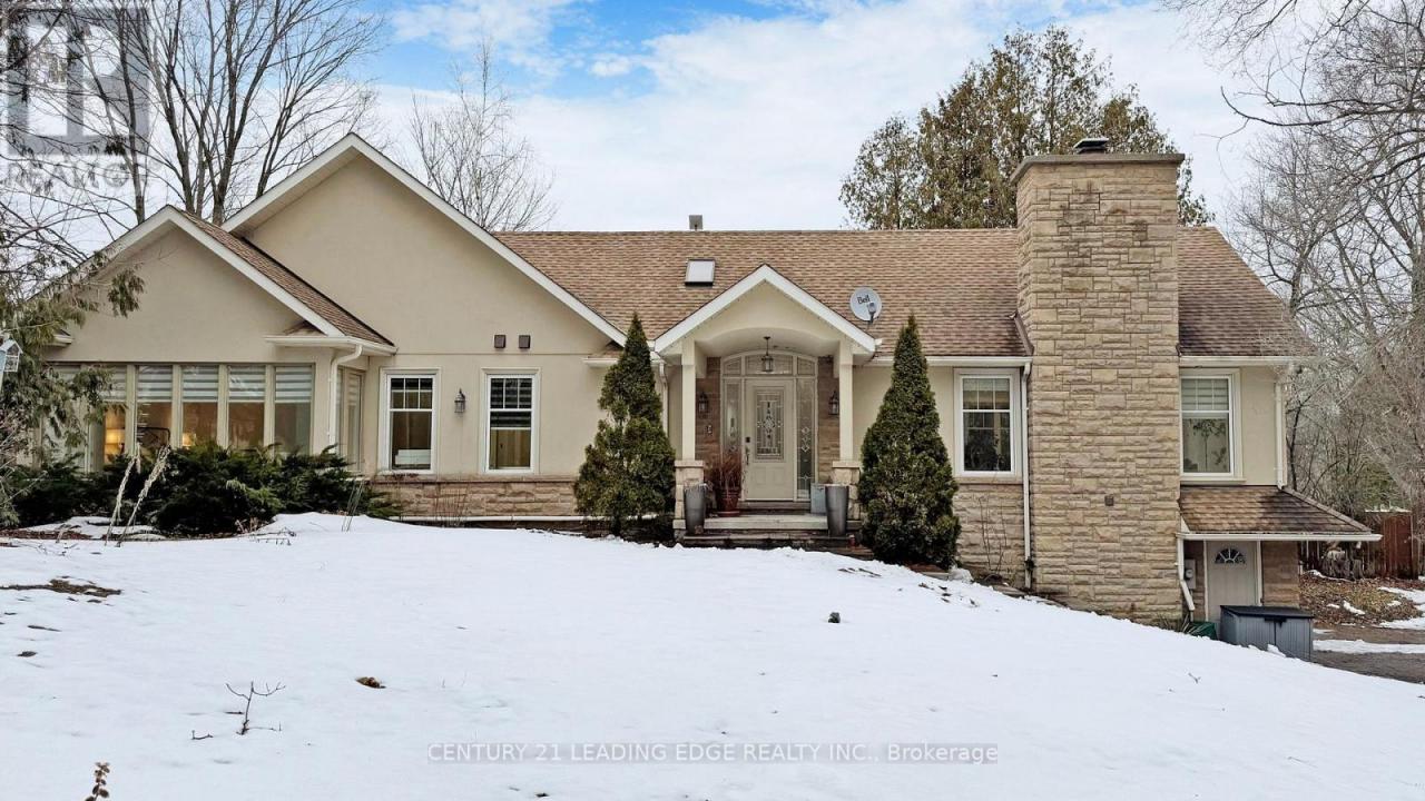 6 BEACH ROAD, Whitchurch-Stouffville-, Ontario L4A 2G1, Canadá