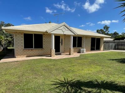 55 Grosvenor Drive, Moranbah, QLD 4744, Australia