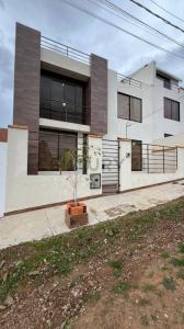 CALLE S/N , ZONA ALTO ARANJUEZ S/N, 苏克雷, Chuquisaca 00001, 玻利维亚