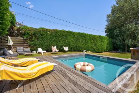 Limonest, Ródano-Alpes 69760, Francia