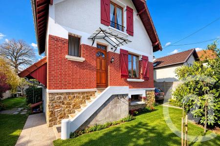 Champs Sur Marne, Île-de-France 77420, Francia