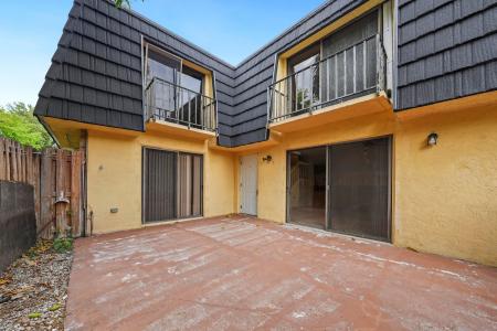 262 Woodland Road, Palm Springs, Florida 33461, USA