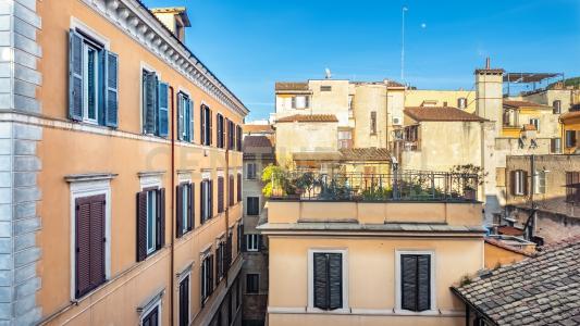 Via della Panetteria, Rome, Lazio 00187, Italy