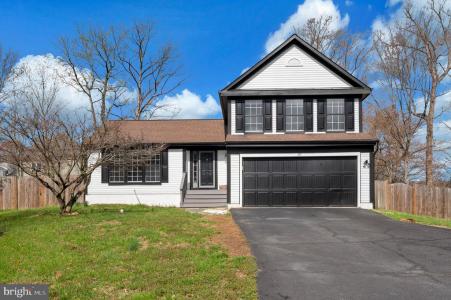 37 Woods Edge Court, Stafford, Virginia 22554, USA