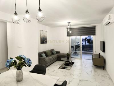 Larnaca City, 塞浦路斯