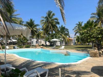 Carretera La Barra Km 11.7 Sn,, Coyuca De Benítez, Guerrero 40989, México