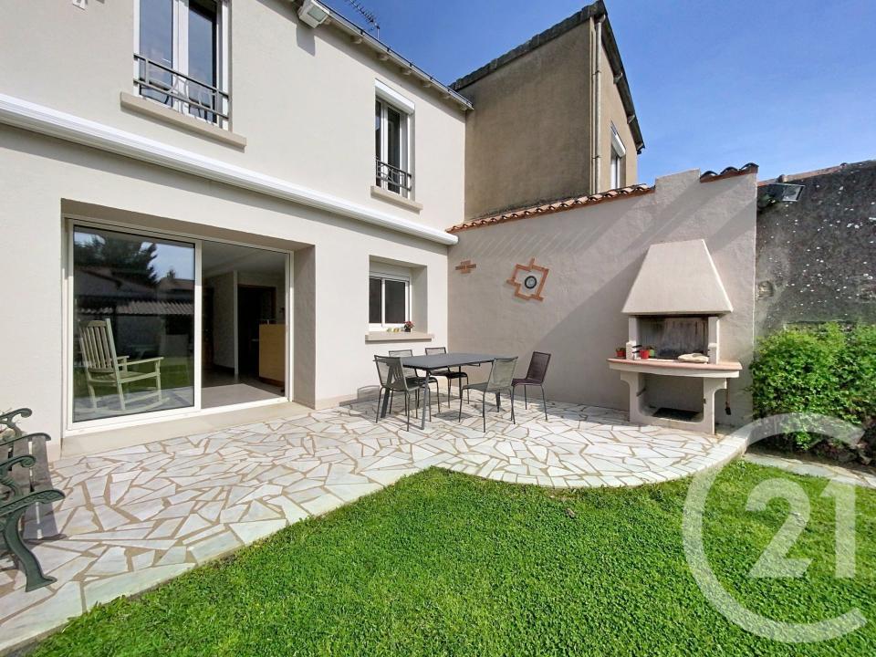 Cholet, פיי דה לה לואר 49300, צרפת