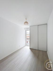 Deville Les Rouen, Haute-Normandie 76250, Francia