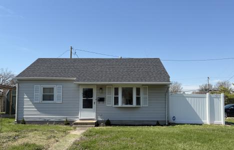 935 Keough Drive, Murphysboro, 伊利諾州 62966, 美國