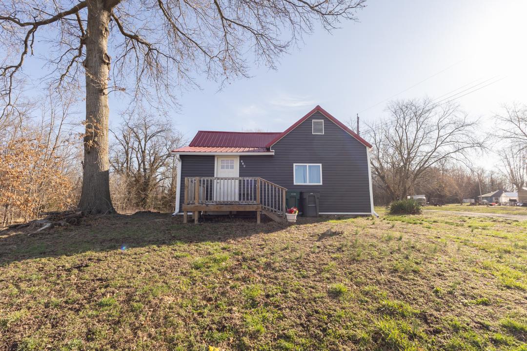 210 Howard St., Huntsville, Missouri 65259, Estados Unidos