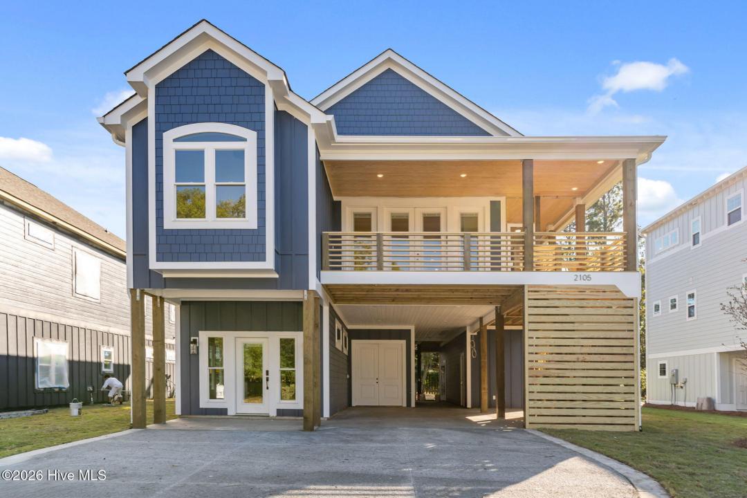 210 NE 34th Street, Oak Island, North Carolina 28465, Stati Uniti