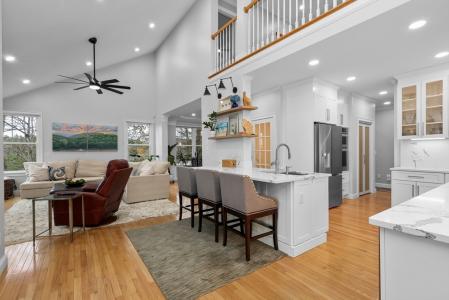 21 Carriage Hill Cir, 21, Southborough, Massachusetts 01772, USA