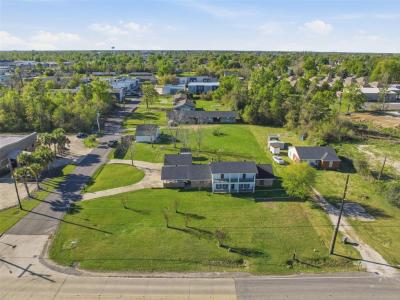 1905 Prien Lake Road, Lake Charles, Louisiana 70605