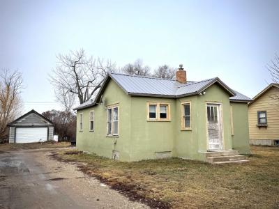 528 4th St SE, Stanley, ND 58784, USA