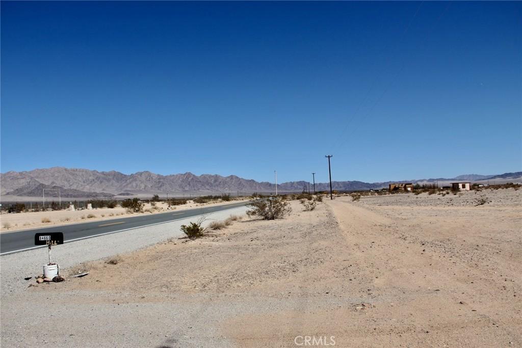 20000-6281811 Amboy Road, 29 Palms, Califórnia 92277, Estados Unidos