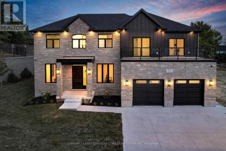720 APRICOT DRIVE, London South (south K), Ontario N6K 0M5, Canada