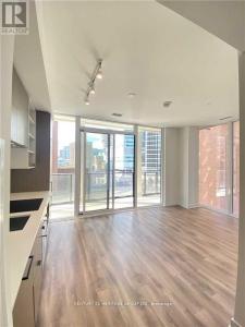 20 EDWARD STREET, Toronto (bay Street Corridor), 온타리오주 M5G 1C9, 캐나다