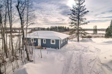 246 CENTRAL ROAD, Onanole, Manitoba R0J 1N0, Canada