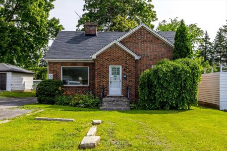 878 CHEMONG ROAD, Peterborough, Ontario K9H 5Z8, Canadá