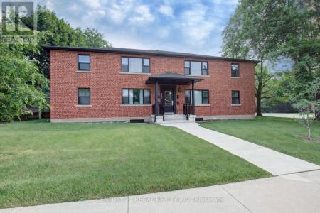 2127 HARRIS CRESCENT, Burlington (brant), Ontario L7R 1G4, Canada