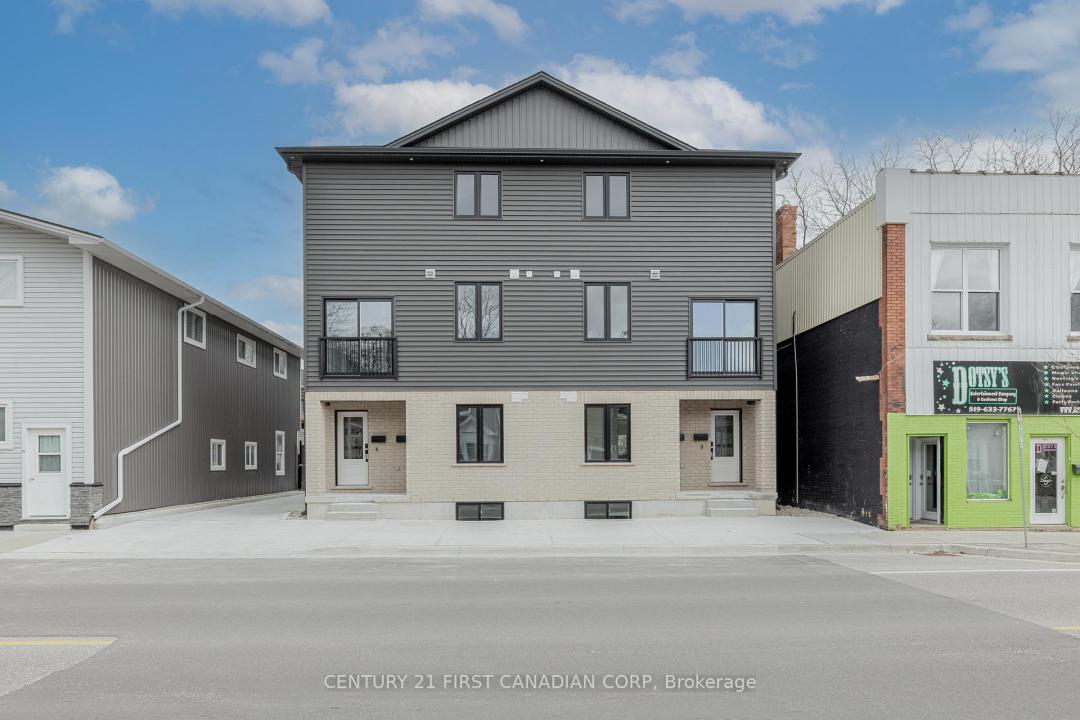 109 ROSS STREET, St. Thomas, 安大略省 N5R 3X8, 加拿大