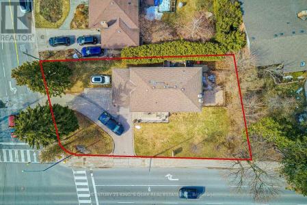 256 CHURCH STREET, Markham (markham Village), 安大略省 L3P 2M7, 加拿大