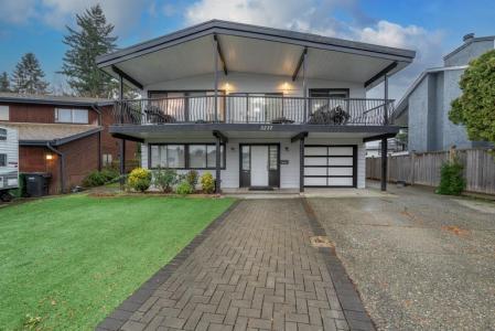 3237 ATWATER CRESCENT, Abbotsford, British Columbia V2T 4L1, Canada