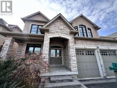 83 GOLDEN FOREST ROAD, Vaughan (patterson), Ontario L6A 0S8, Kanada