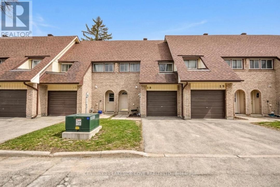 67 FITTONS ROAD EAST, Orillia, Ontario L3V 2J2, Kanada